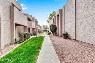 Photo #4: 6806677 Listing 