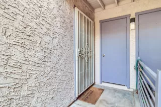 Photo #6: 6806677 Listing 