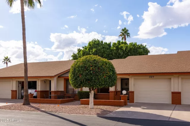 MLS: 6807278 Condo For Sale