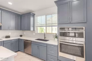 Photo #6: 6807296 Listing