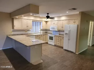 Photo #1: 6807309 Listing 