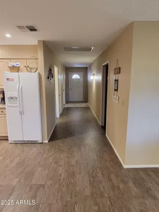 Photo #5: 6807309 Listing 