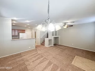 Photo #3: 6807948 Listing 