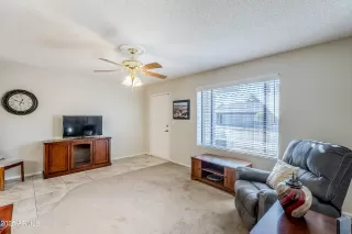 Photo #5: 6808174 Listing 