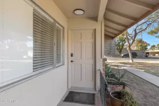 Photo #3: 6808417 Listing