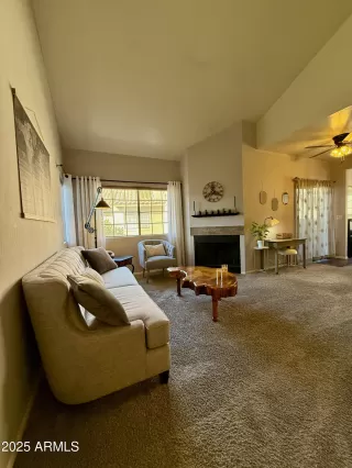 Photo #6: 6808680 Listing 