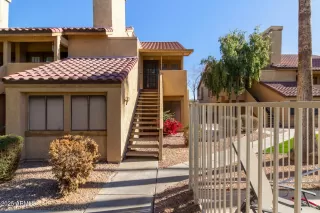 Photo #2: 6808996 Listing