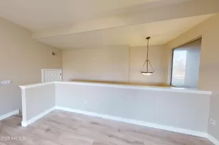 Photo #2: 6809187 Listing 