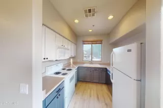 Photo #4: 6809187 Listing 