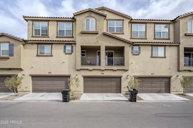 MLS: 6809354 Condo For Sale