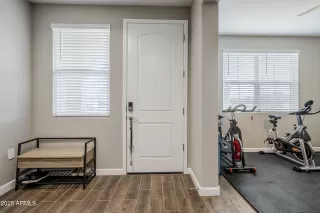 Photo #5: 6809354 Listing 