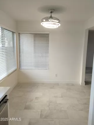 Photo #6: 6809410 Listing 