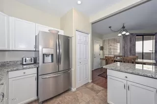 Photo #4: 6809872 Listing 