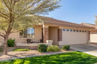 Photo #3: 6810103 Listing