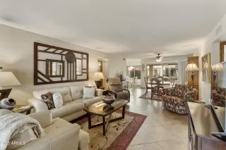 Photo #2: 6810336 Listing