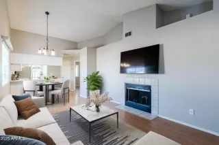 Photo #1: 6810449 Listing 