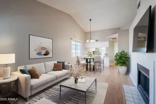 Photo #2: 6810449 Listing 