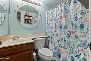 Photo #3: 6810825 Listing