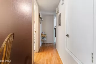 Photo #4: 6810825 Listing