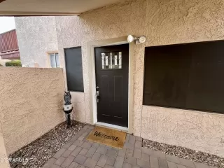 Photo #3: 6810980 Listing 