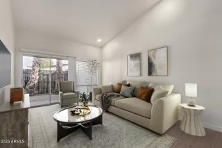 Photo #3: 6811017 Listing 