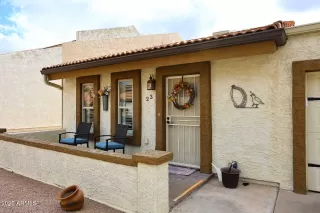 Photo #2: 6811511 Listing 