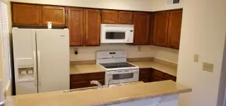 Photo #5: 6811639 Listing