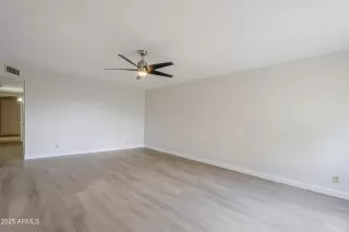 Photo #2: 6811641 Listing 