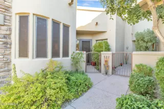 Photo #2: 6811648 Listing