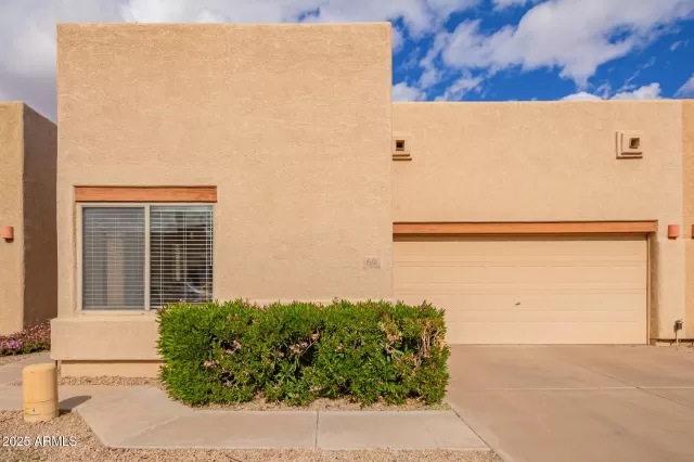 MLS: 6811721 Condo For Sale