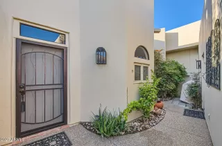 Photo #1: 6811774 Listing