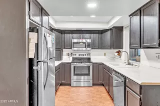 Photo #3: 6812027 Listing 