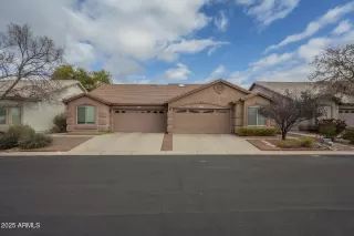 Photo #2: 6812039 Listing 