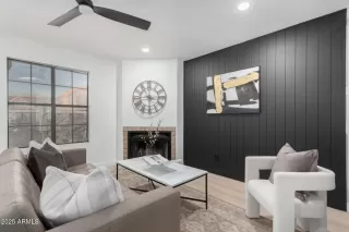 Photo #6: 6812477 Listing