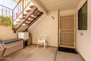 Photo #1: 6812687 Listing 