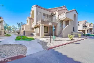 Photo #1: 6812937 Listing