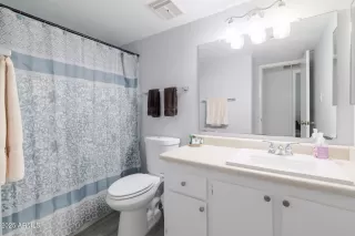 Photo #4: 6813015 Listing