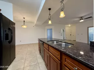 Photo #1: 6813428 Listing 