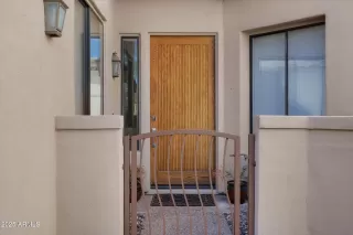 Photo #1: 6813691 Listing