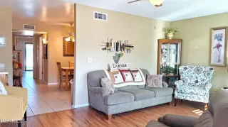 Photo #3: 6814253 Listing 