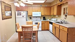 Photo #4: 6814253 Listing 