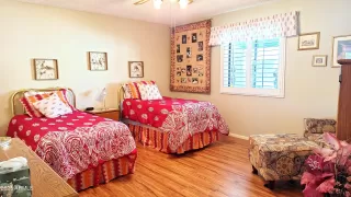 Photo #6: 6814253 Listing 