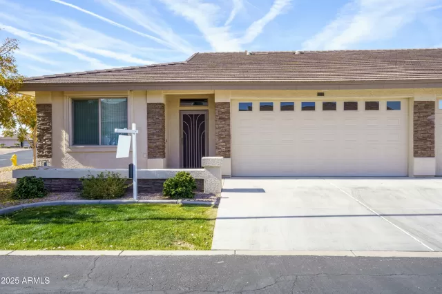 MLS: 6814415 Condo For Sale