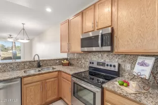 Photo #6: 6814431 Listing 