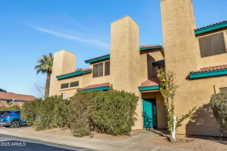 Photo #1: 6814688 Listing