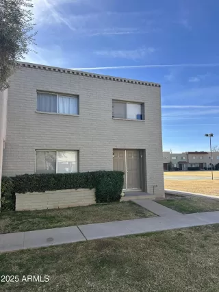 More Details about MLS # 6814702 : 225 N STANDAGE STREET#104
