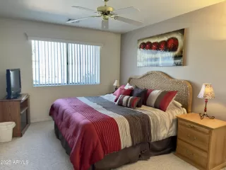 Photo #5: 6814914 Listing 