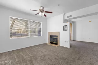 Photo #4: 6815121 Listing 