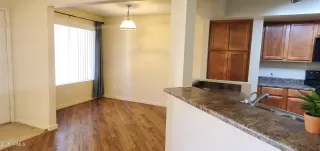 Photo #6: 6815498 Listing