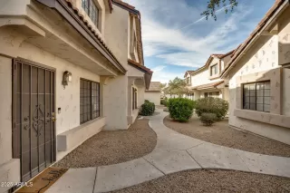 Photo #3: 6815682 Listing